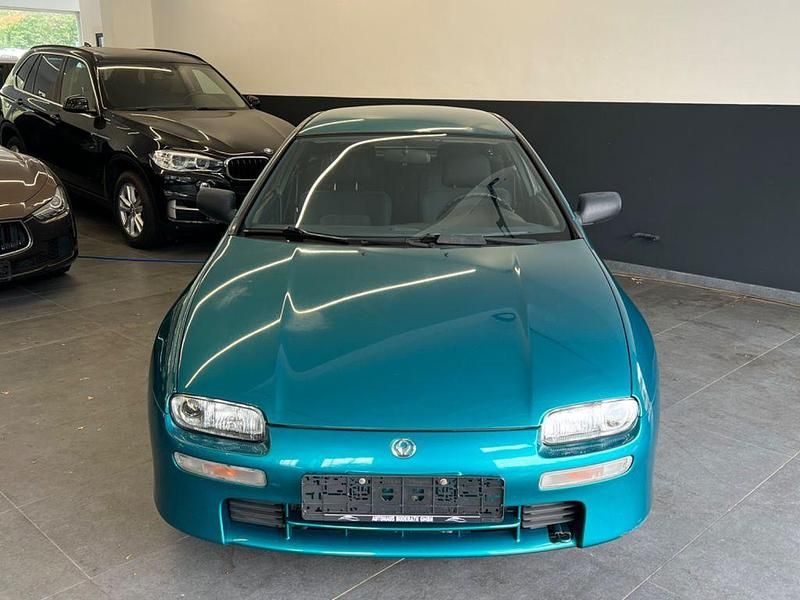 Gebraucht Mazda 323F 114 PS (83 kW) 1995 Grün Limousine