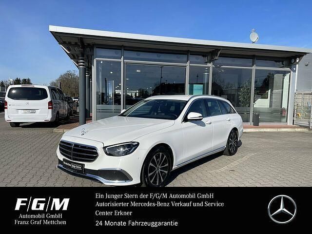 Gebraucht Mercedes E220 Exclusive 194 PS (142 kW) 2021 Unilack polarweiß Kombi