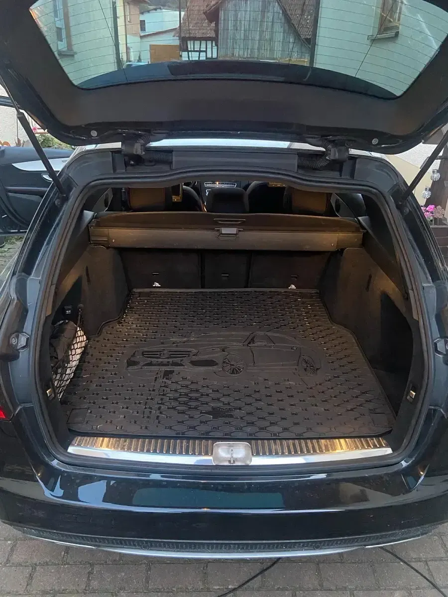 Gebraucht Mercedes C43 AMG 367 PS (269 kW) 2017 Schwarz Kombi