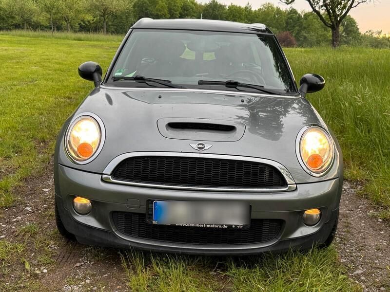 Grau Gebraucht 2009 Mini Cooper S Clubman Kombi | 5.750 € - Bild 1/4