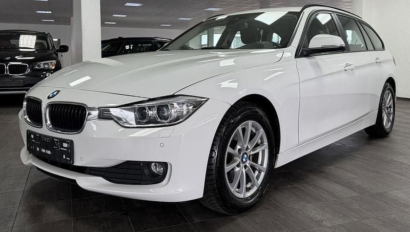 Gebraucht BMW 320 Sport Line 184 PS (135 kW) 2015 Weiß Kombi