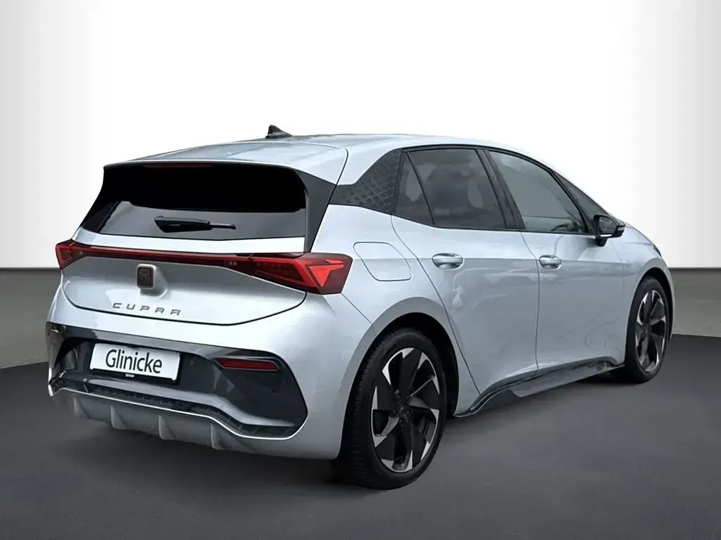 Gebraucht Cupra Born 169 kW (231 PS) 2025 Geysirsilber Kleinwagen