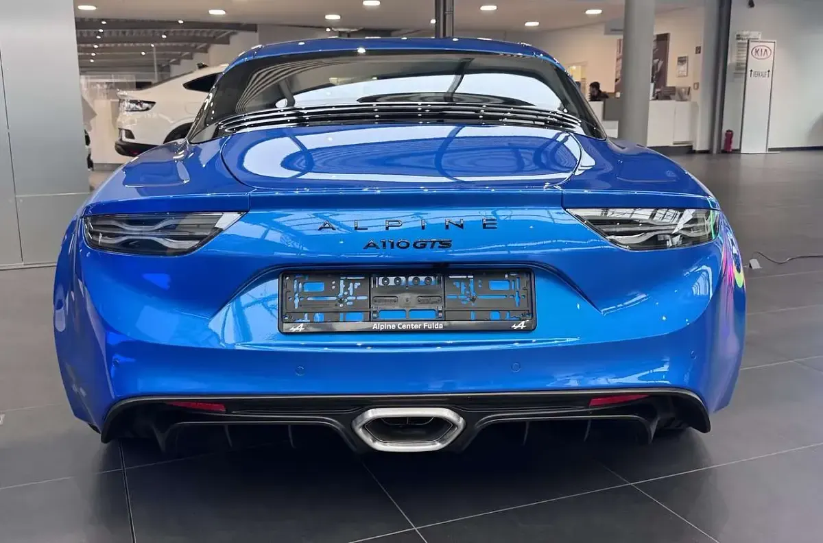 Neu Alpine A110 300 PS (220 kW) 2026 Blau Coupé