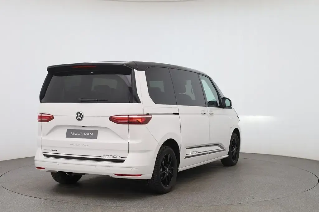 Gebraucht VW Multivan Edition 177 PS (130 kW) 2026 Weiß Van / Kleinbus