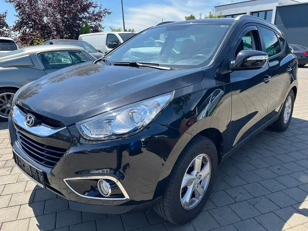 Gebraucht Hyundai ix35 Style 163 PS (119 kW) 2010 Schwarz SUV