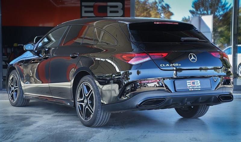 Gebraucht Mercedes CLA250e 160 PS (117 kW) 2021 Schwarz Limousine
