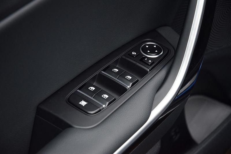 Neu Kia XCeed 150 PS (110 kW) 2025 Blau SUV