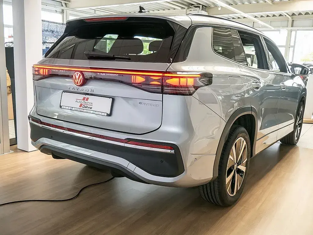 Neu VW Tayron Elegance 204 PS (150 kW) 2026 Silber SUV
