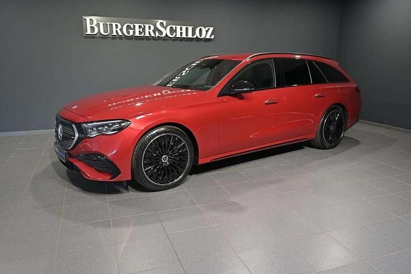 Gebraucht Mercedes E300 AMG 197 PS (144 kW) 2024 Manufaktur patagonienrot metallic Kombi