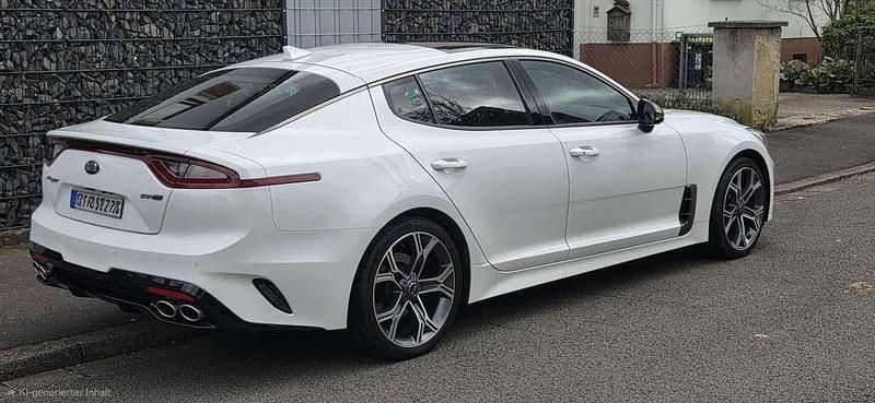 Gebraucht Kia Stinger GT-Line 200 PS (147 kW) 2018 Weiß Kleinwagen