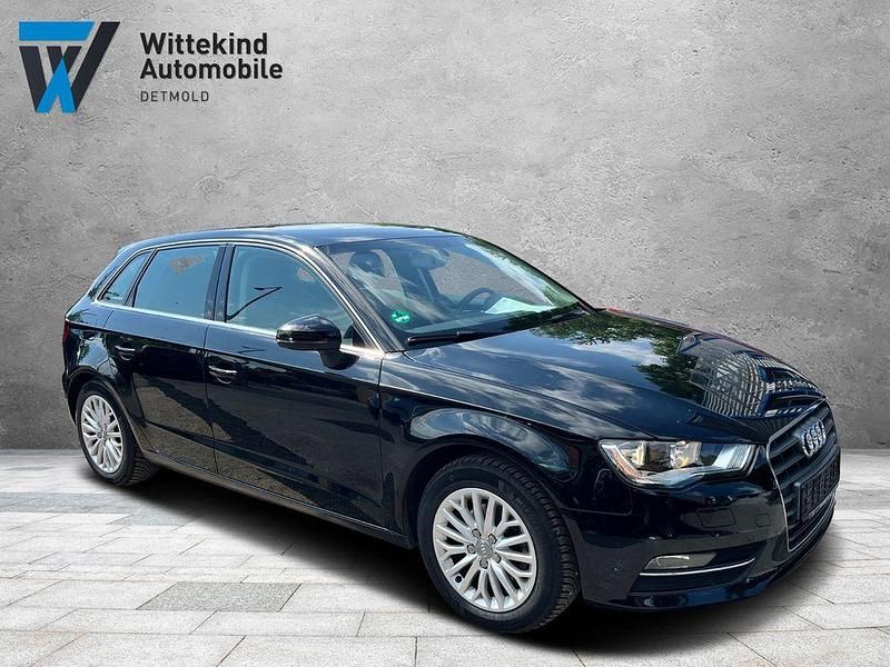 Schwarz Gebraucht 2014 Audi A3 Sportback Ambiente Limousine | 9.499 € (Fairer Preis) - Bild 1/4