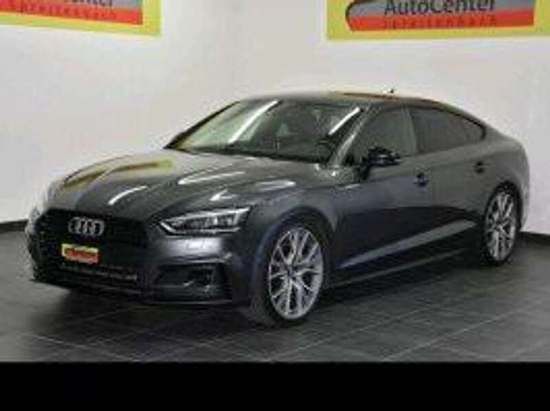 Grau Gebraucht 2019 Audi A5 Sportback S-Line Coupé | 29.800 € (Teuer) - Bild 1/4