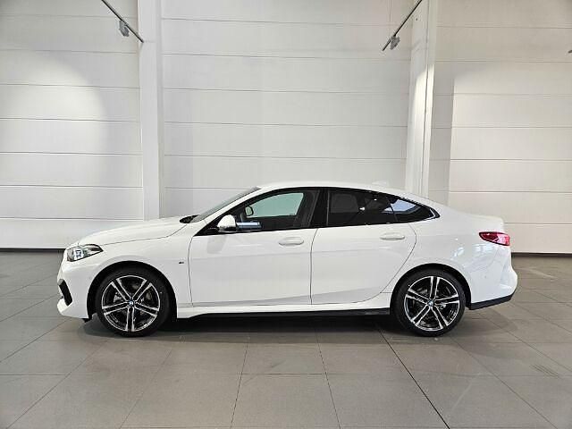 Gebraucht BMW 218 Gran Coupé M Sport 136 PS (100 kW) 2024 Weiss Coupé