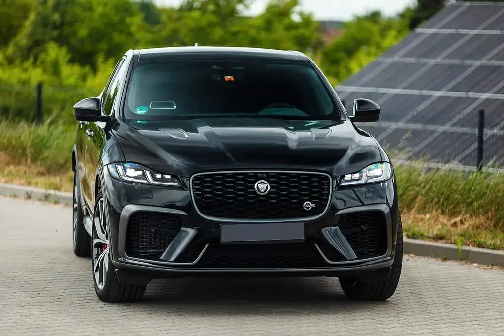 Gebraucht Jaguar F-Pace SVR 551 PS (405 kW) 2022 Schwarz SUV