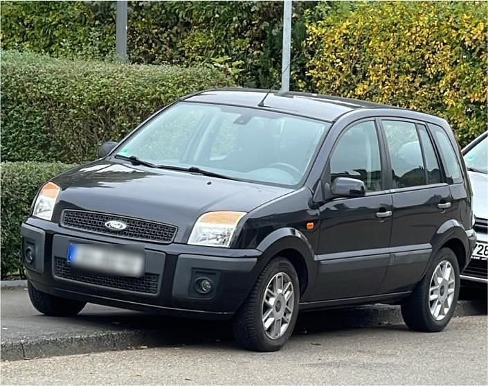 Gebraucht Ford Fusion 100 PS (73 kW) 2009 Limousine