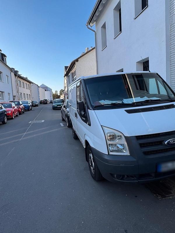 Usado Ford Transit 100 CV (73 kW) 2012 Blanco Berlina