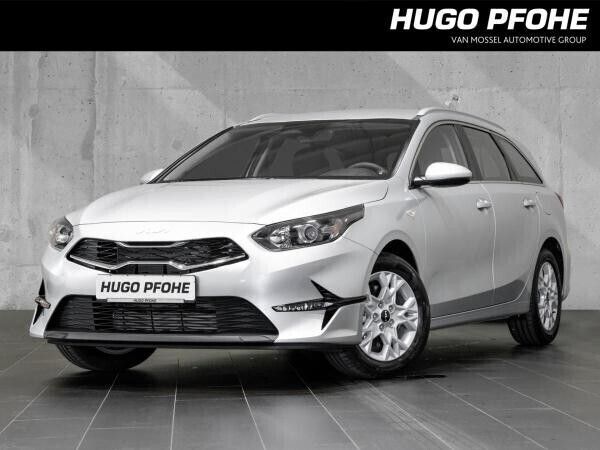 Silber ((kcs) sparkling silver m) Neu 2025 Kia Ceed Sportswagon Vision Kombi | 23.390 € (Fairer Preis) - Bild 1/4