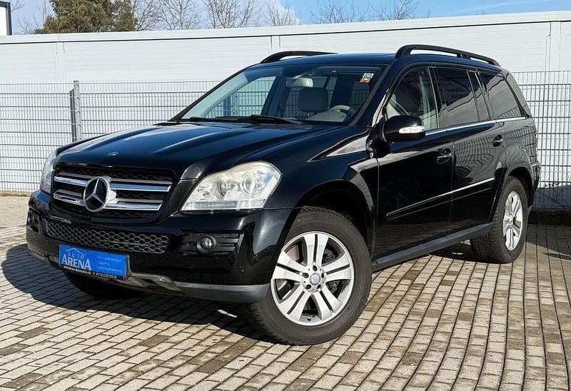 Schwarz Gebraucht 2007 Mercedes GL420 SUV | 10.950 € (Guter Preis) - Bild 1/4