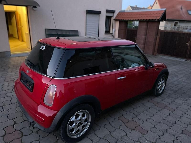 Rot Gebraucht 2004 Mini Cooper Coupé Coupé | 800 € (Superpreis) - Bild 1/4