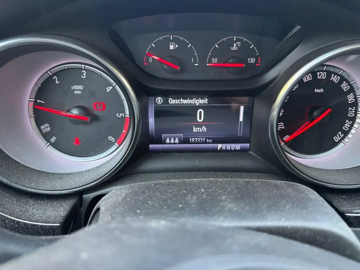 Używany Opel Astra Dynamic 136 KM (100 kW) 2019 Biały Kombi