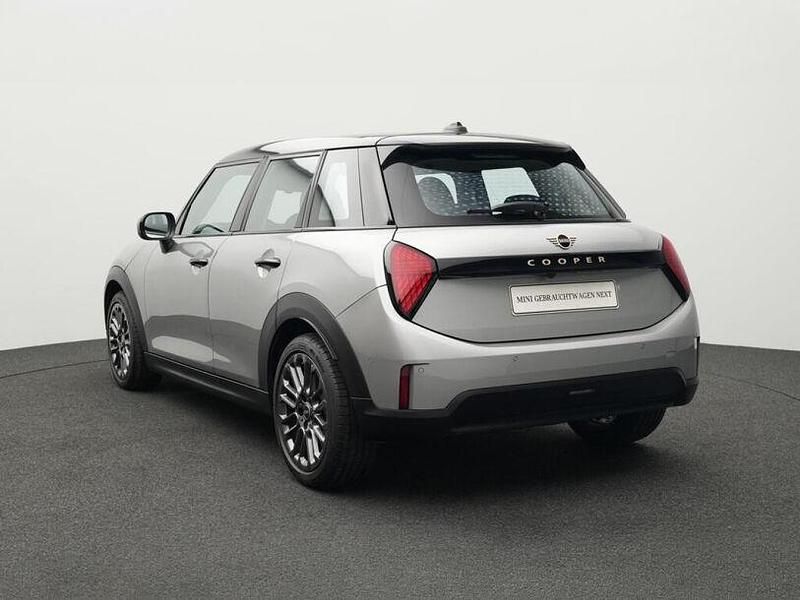 Gebraucht Mini Cooper Classic 156 PS (114 kW) 2024 Silber Kleinwagen