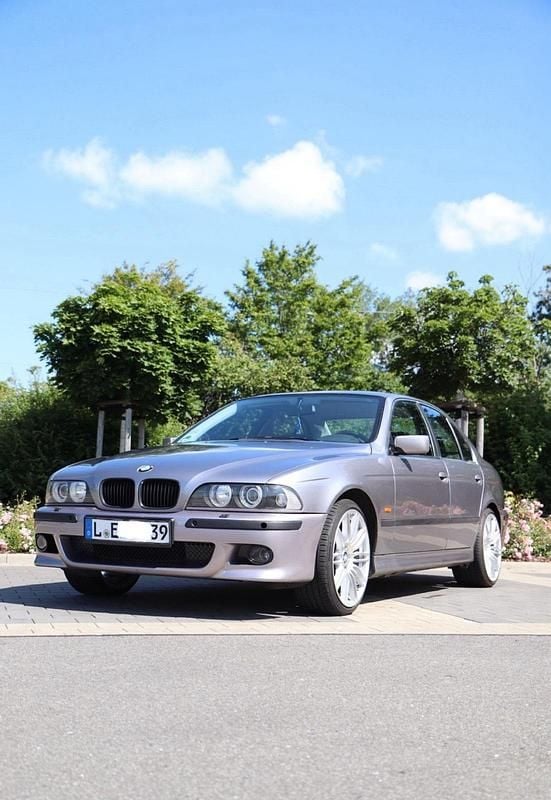 Silber Gebraucht 1996 BMW 523 Limousine | 2.099 € (Superpreis) - Bild 1/4