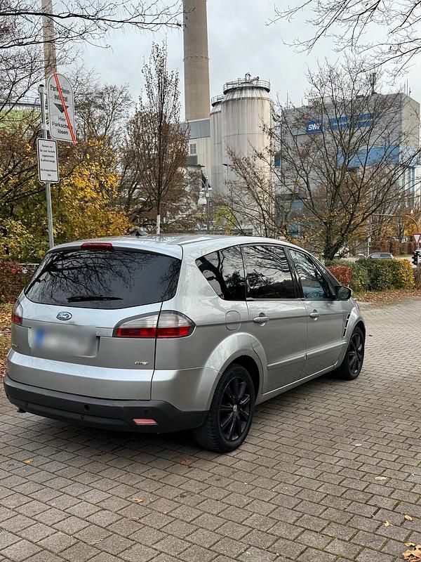 Silber Gebraucht 2007 Ford S-MAX S Van / Kleinbus | 2.200 € (Superpreis) - Bild 1/4