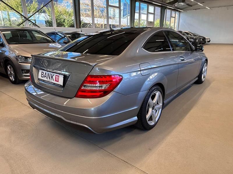 Gebraucht Mercedes C250 AMG 204 PS (150 kW) 2014 Palladiumsilber Coupé