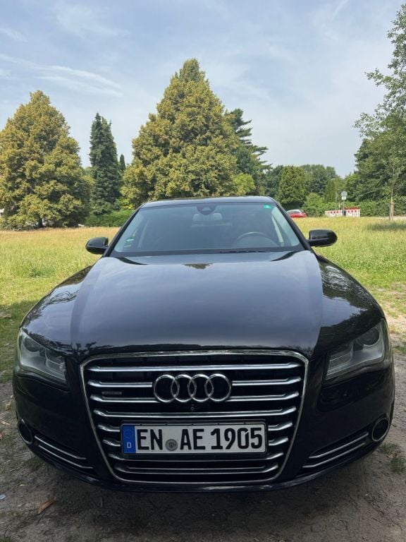 Schwarz Gebraucht 2012 Audi A8 Ambiente Limousine | 15.500 € (Superpreis) - Bild 1/4