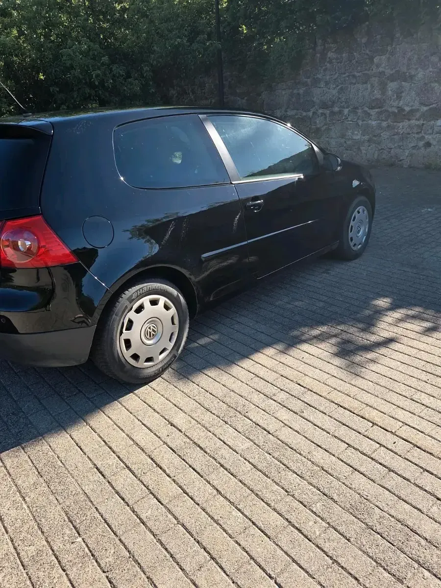 Gebraucht VW Golf V 102 PS (75 kW) 2007 Schwarz Limousine