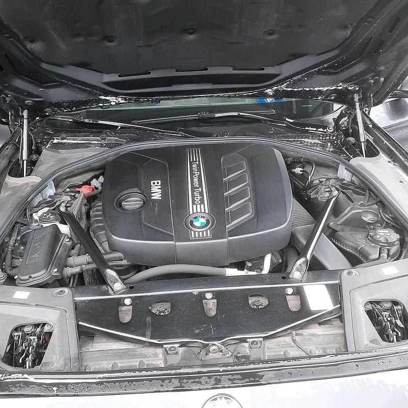 Gebraucht BMW 520 184 PS (135 kW) 2014 Schwarz Kombi