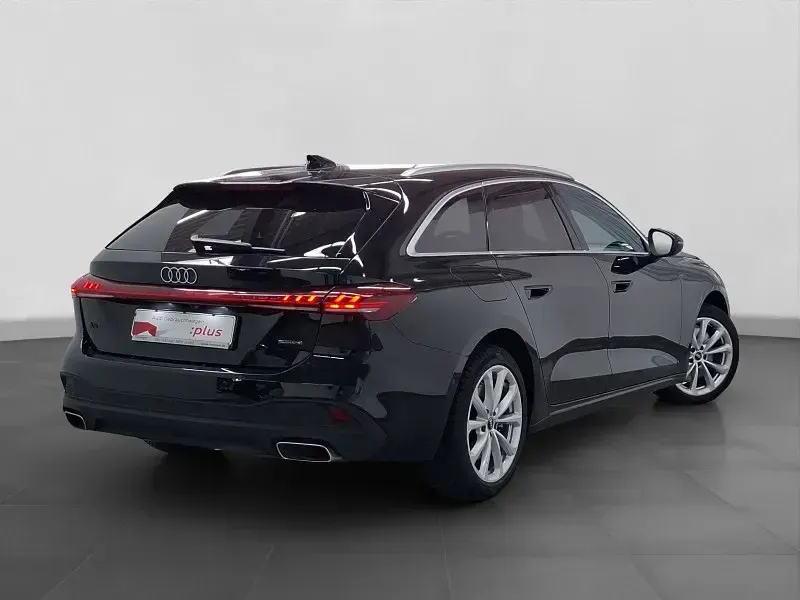 Second-hand Audi A5 Sport 299 CP (219 kW) 2025 Negru Break