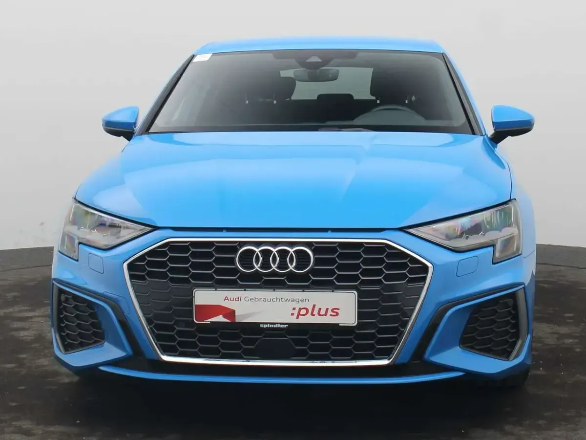 Gebraucht Audi A3 S-Line 150 PS (110 kW) 2023 Turboblau Limousine