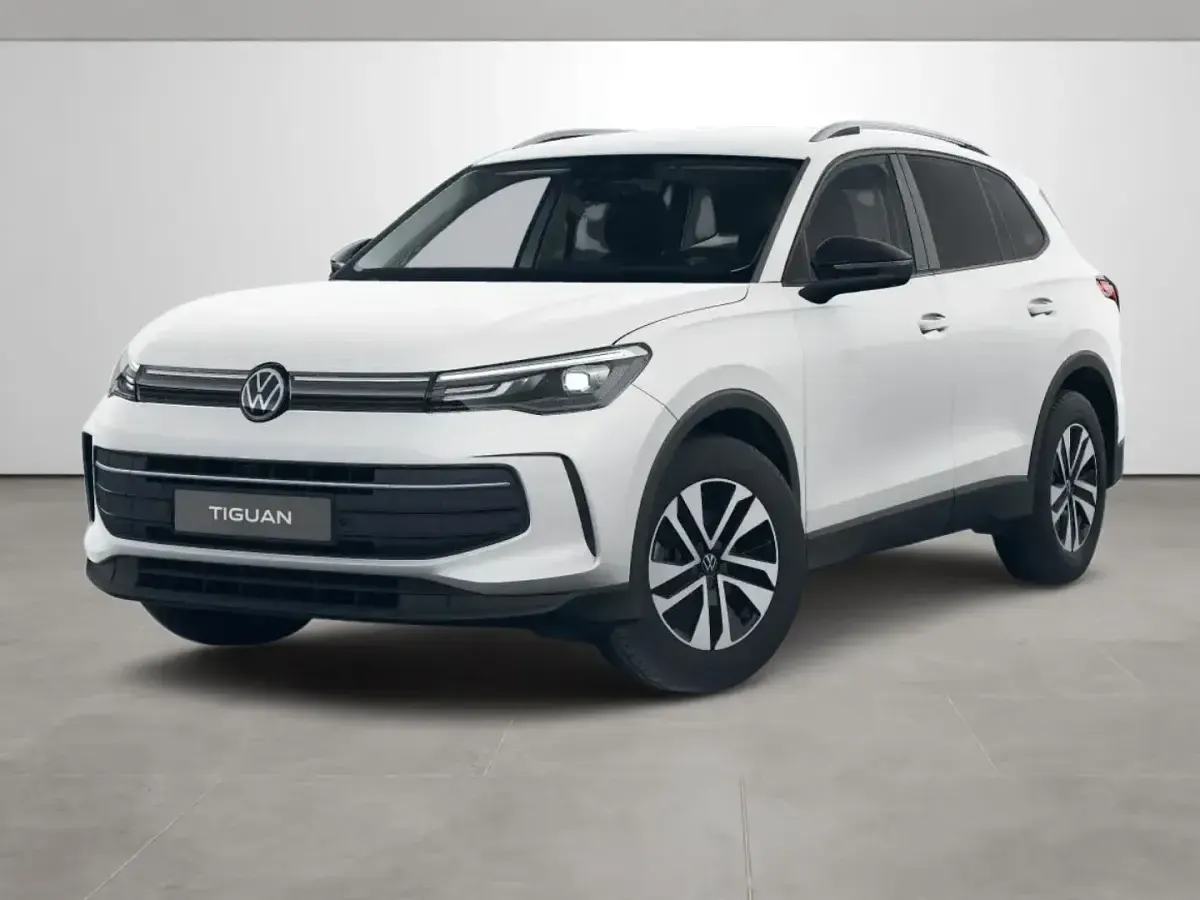 Gebraucht VW Tiguan 131 PS (96 kW) 2025 Oryxweiß perlmutteffekt SUV