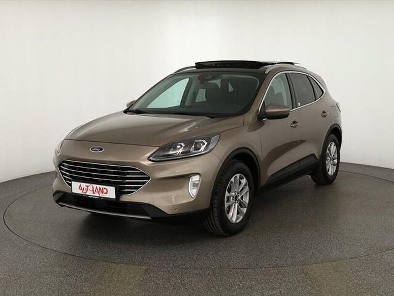 Grau Gebraucht 2020 Ford Kuga Titanium SUV | 24.990 € (Etwas zu teuer) - Bild 1/4