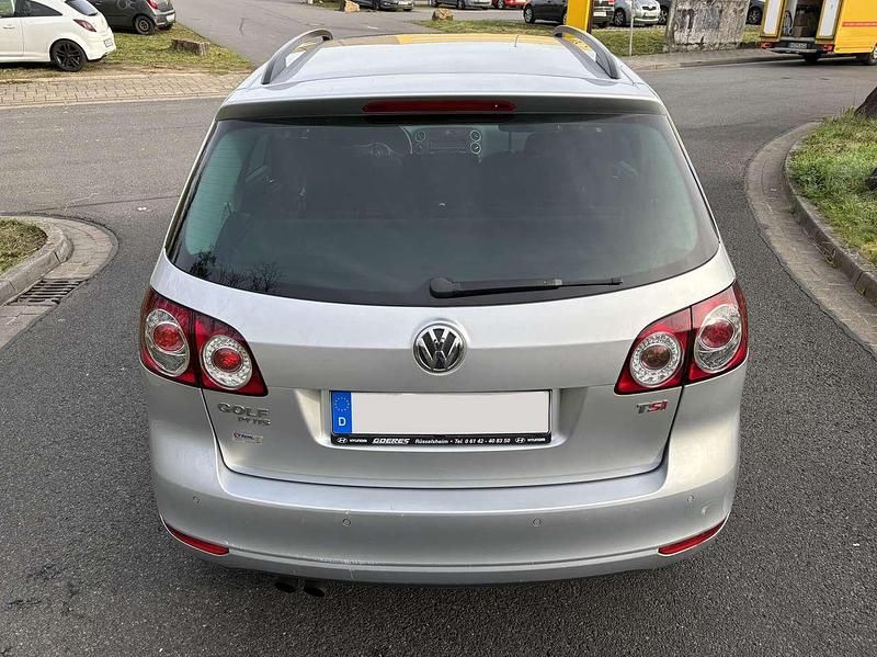 Gebraucht VW Golf VI Team 160 PS (117 kW) 2010 Silber Kleinwagen