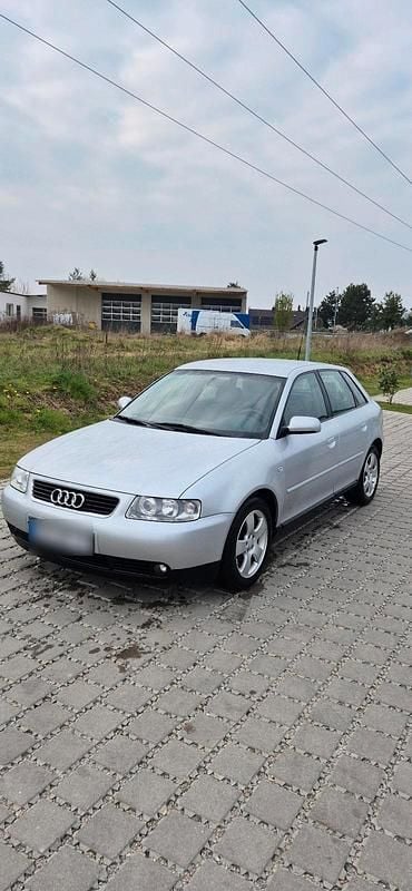 Second-hand Audi A3 105 CP (77 kW) 2003 Gri Hatchback