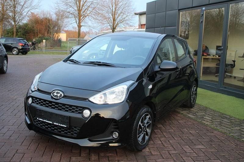 Schwarz Gebraucht 2017 Hyundai i10 YES! Kleinwagen | 8.500 € (Fairer Preis) - Bild 1/4