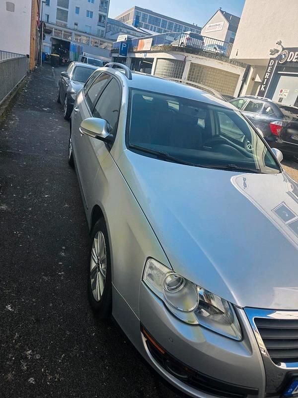 Gebraucht VW Passat 160 PS (117 kW) 2008 Grau Kleinwagen