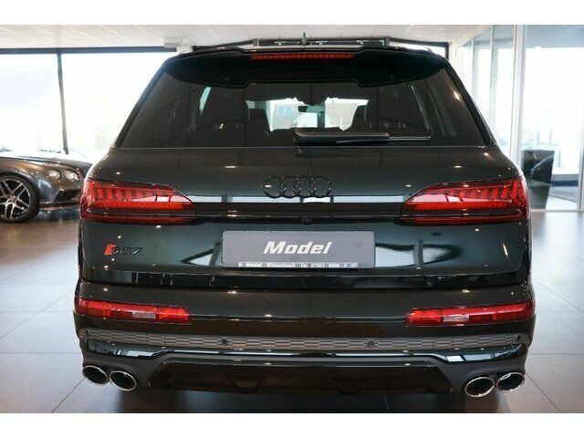 Gebraucht Audi SQ7 Competition 507 PS (372 kW) 2024 Mythosschwarz metallic SUV