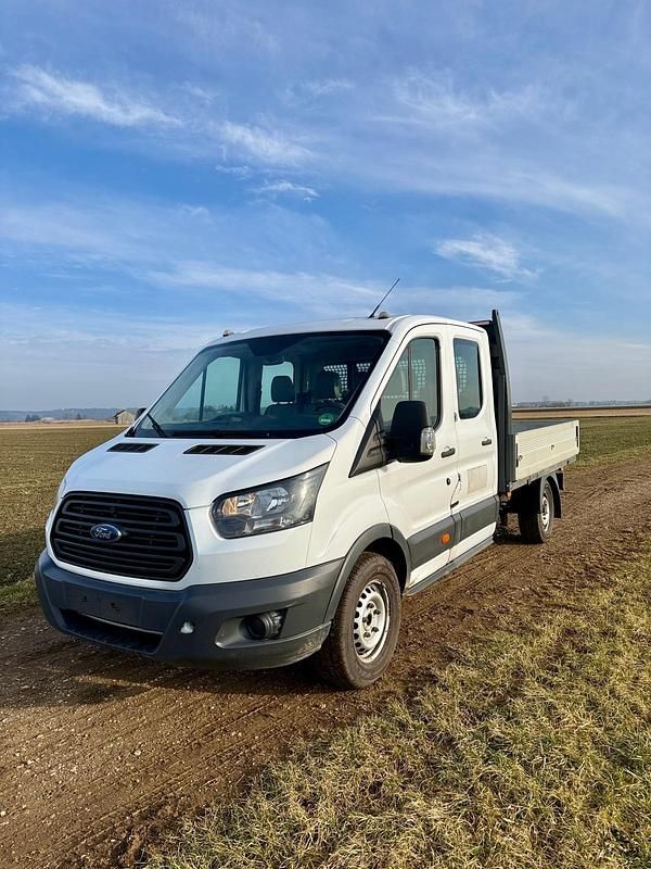Gebraucht Ford Transit 131 PS (96 kW) 2018 Weiß Limousine