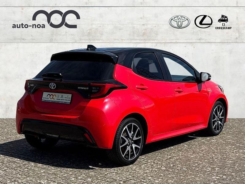 Gebraucht Toyota Yaris Hybrid Edition 116 PS (85 kW) 2021 Tokio fusion metallic, dach sc Limousine