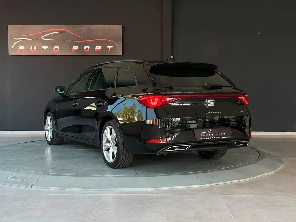 Gebraucht Seat Leon Beats 150 PS (110 kW) 2022 Schwarz Limousine