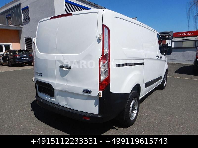 Usata Ford Transit Custom 107 CV (78 kW) 2020 Bianco Monovolume