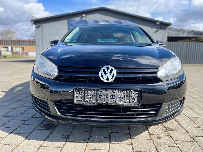 Gebraucht VW Golf VI Trendline 86 PS (63 kW) 2011 Schwarz Kleinwagen