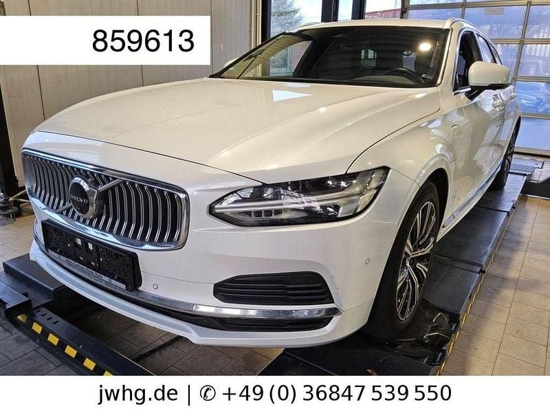 Weiß Gebraucht 2021 Volvo V90 Inscription Kombi | 27.450 € (Superpreis) - Bild 1/4
