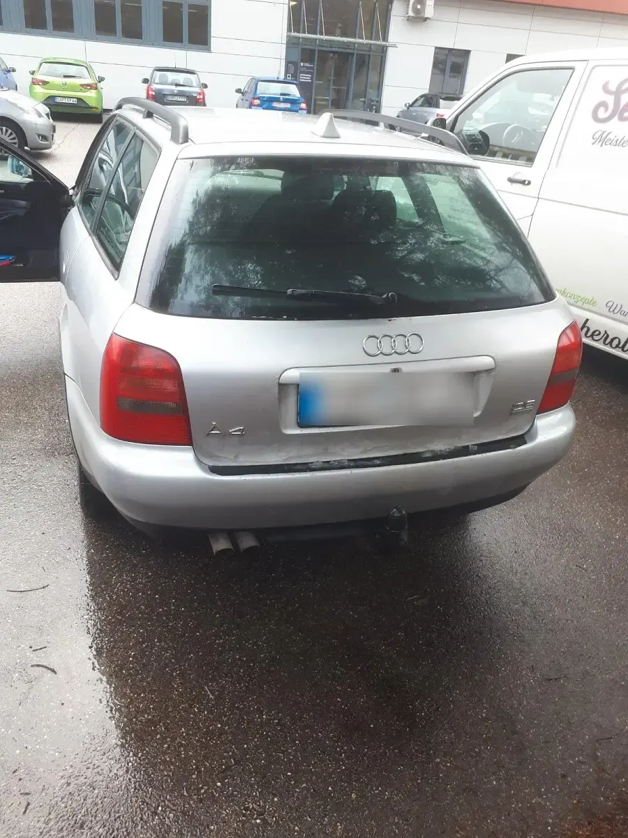 Gebraucht Audi A4 150 PS (110 kW) 1997 Silber Kombi