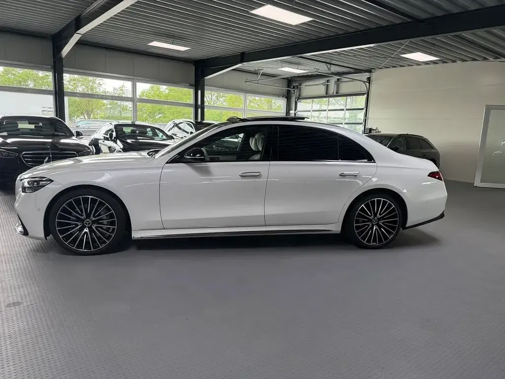 Gebraucht Mercedes S450 AMG 367 PS (269 kW) 2025 Weiß Limousine