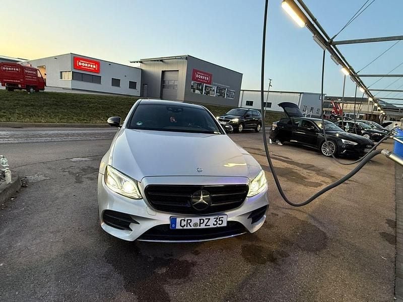 Gebraucht Mercedes E350 AMG line 258 PS (189 kW) 2016 Silber Limousine