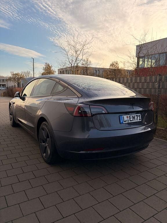 Gebraucht Tesla Model 3 RWD 239 kW (325 PS) 2022 Grau Limousine
